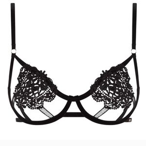 Bluebella Pandora Feminine Floral Appliqué Velvet Trim Underwire Bra Black 32C